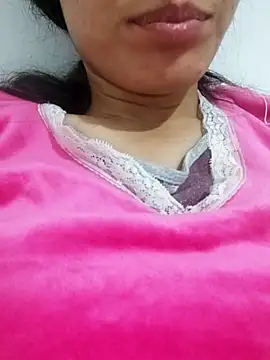 saraaxx1 online show from 25, 11, 2025