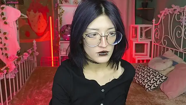 Snapshot of Setsunai_ chatting on 10, 3, 2025 Setsunai online show from 10, 3, 2025