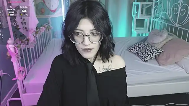 Snapshot of Setsunai_ chatting on 12, 3, 2025 Setsunai online show from 12, 3, 2025