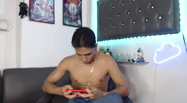 Monkey uchiha777 online show from 11, 3, 2025