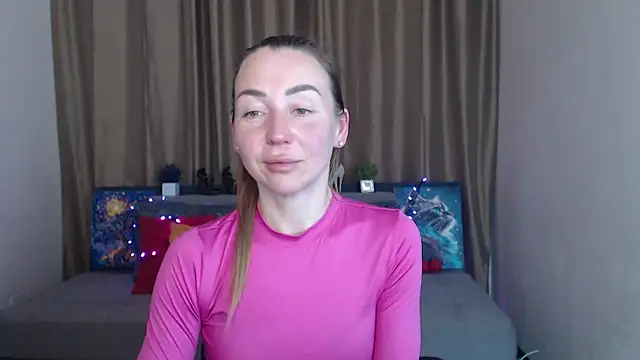 Kiss julli88I online show from 8, 3, 2025