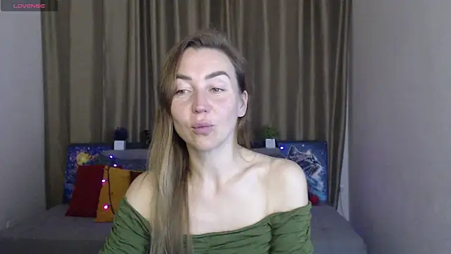 Kiss julli88I online show from 16, 3, 2025