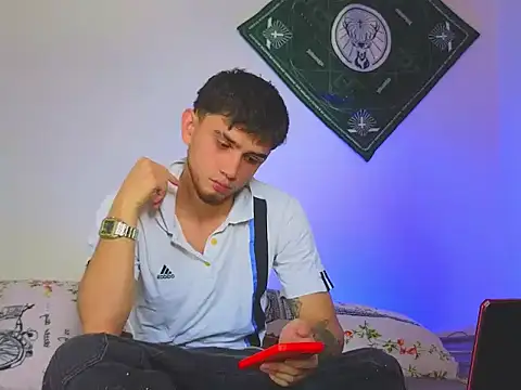 samevansx  online show from 2, 12, 2025