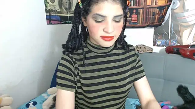 Amala Hott online show from 5, 12, 2025