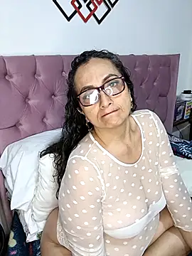 AlessandraLeroy online show from 12, 9, 2025