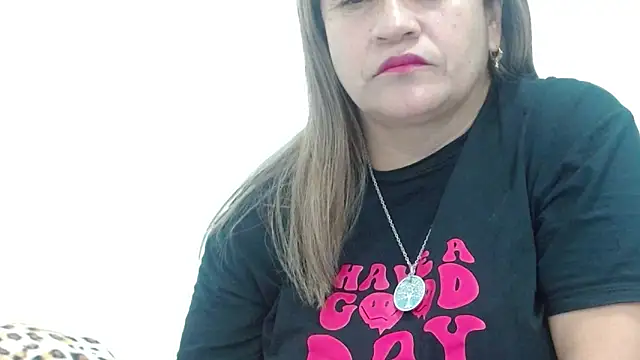 Snapshot of Milena_Foox chatting on 3, 12, 2025 Milena Foox online show from 3, 12, 2025