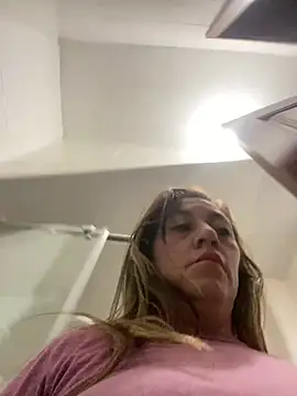 Snapshot of Luna-nevada chatting on 11, 2, 2026 Luna-nevada online show from 11, 2, 2026