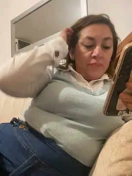 Snapshot of Luna-nevada chatting on 15, 2, 2026 Luna-nevada online show from 15, 2, 2026