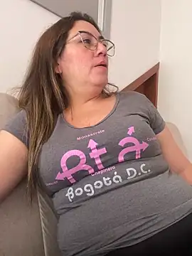 Luna-nevada online show from 18, 4, 2026