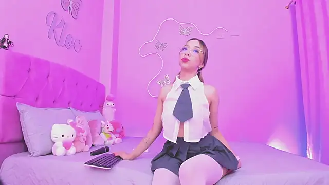 KloeJonnes  online show from 29, 3, 2026