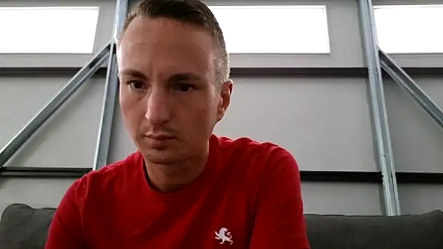 Snapshot of TheDaddy005 chatting on 18, 10, 2025 TheDaddy005 online show from 18, 10, 2025