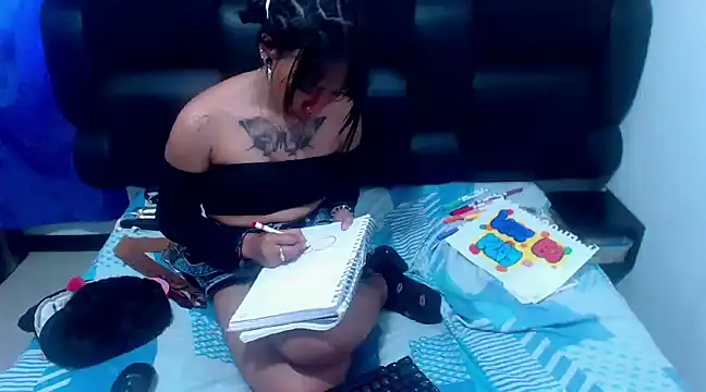 Snapshot of XxxReinaSexyBodyxxX777 chatting on 10, 3, 2025 XxxReinaSexyBodyxxX777 online show from 10, 3, 2025