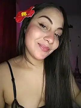 Snapshot of esmeralda_jadees chatting on 19, 9, 2025 esmeralda jadees online show from 19, 9, 2025