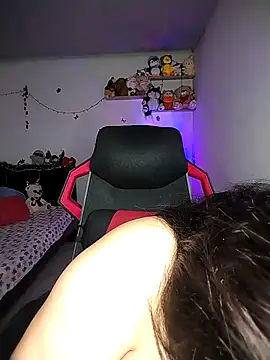 esmeralda jadees online show from 5, 1, 2026