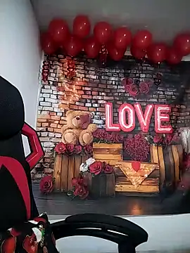 esmeralda jadees online show from 23, 2, 2026