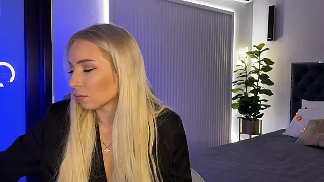 OhMyEmma online show from 18, 10, 2025