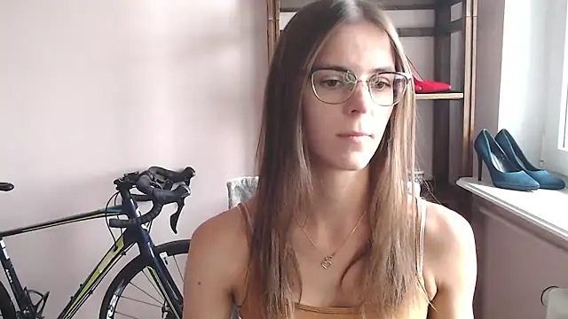 love megi online show from 30, 3, 2026