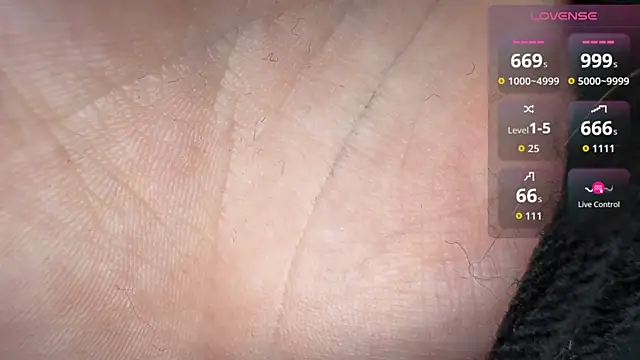 Snapshot of yourvodka chatting on 26, 11, 2025 yourvodka online show from 26, 11, 2025