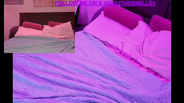 Snapshot of SouthernElle1 chatting on 3, 10, 2025 SouthernElle1 online show from 3, 10, 2025