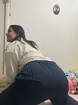 roldanmary online show from 22, 10, 2025