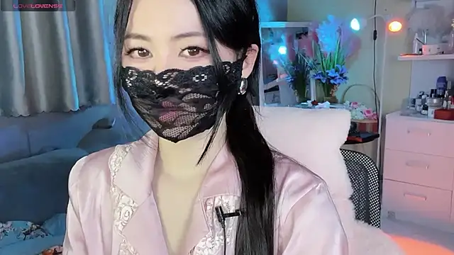 Snapshot of MI_KA22 chatting on 12, 3, 2025 MI KA22 online show from 12, 3, 2025