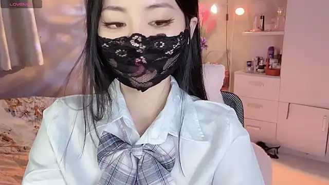 Snapshot of MI_KA22 chatting on 14, 3, 2025 MI KA22 online show from 14, 3, 2025