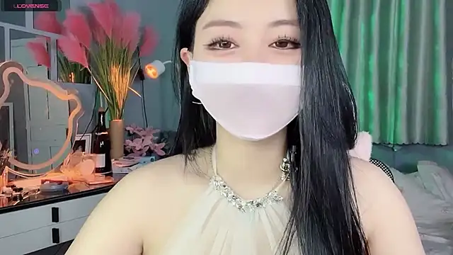 Snapshot of MI_KA22 chatting on 21, 10, 2025 MI KA22 online show from 21, 10, 2025