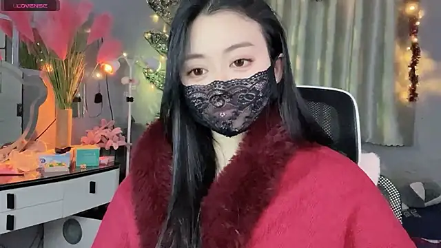 Snapshot of MI_KA22 chatting on 19, 11, 2025 MI KA22 online show from 19, 11, 2025