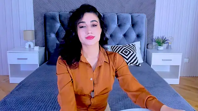 Maya Rogerss online show from 14, 11, 2025