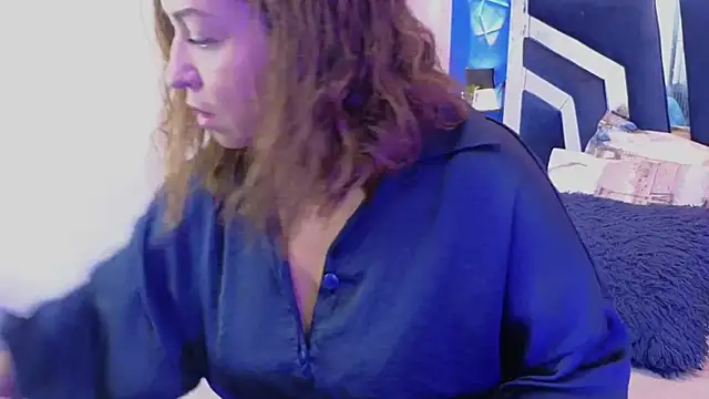 Snapshot of weet_Evans___ chatting on 18, 3, 2025 weet Evans online show from 18, 3, 2025