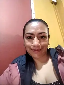 Snapshot of Carlasm- chatting on 8, 3, 2025 Carlasm- online show from 8, 3, 2025