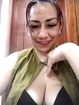 Snapshot of Carlasm- chatting on 1, 11, 2025 Carlasm- online show from 1, 11, 2025