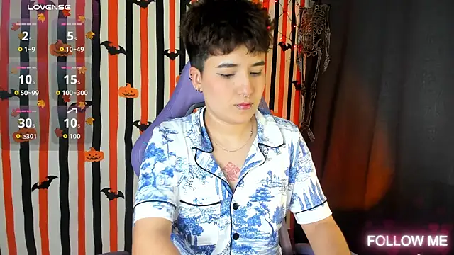 emma cute7 online show from 15, 10, 2025