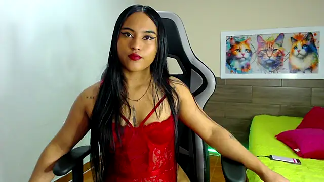 Snapshot of bella_warzon chatting on 5, 7, 2026 bella warzon online show from 5, 7, 2026