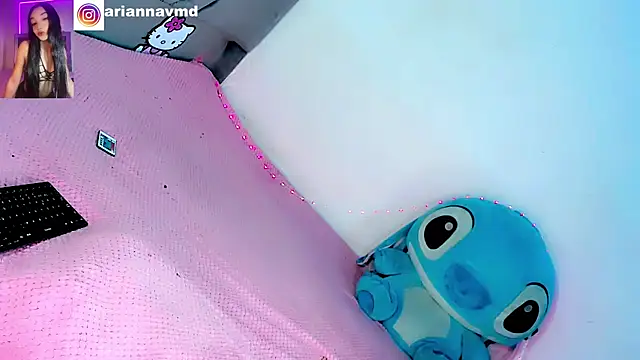 Snapshot of Ariana_doll01 chatting on 1, 5, 2026 Ariana doll01 online show from 1, 5, 2026