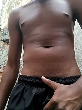 Snapshot of 2BigBlacxxx chatting on 4, 10, 2025 2BigBlacxxx online show from 4, 10, 2025