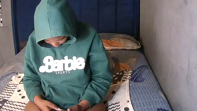 SexyShybarbie online show from 2, 3, 2026