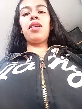 Snapshot of Nathaly_12 chatting on 19, 3, 2025 Nathaly 12 online show from 19, 3, 2025