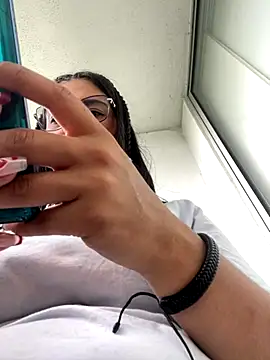 Snapshot of Nathaly_12 chatting on 12, 9, 2025 Nathaly 12 online show from 12, 9, 2025