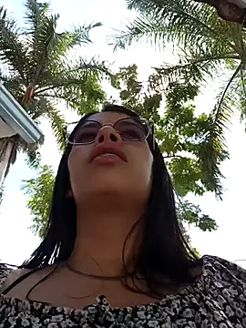 Snapshot of Nathaly_12 chatting on 16, 11, 2025 Nathaly 12 online show from 16, 11, 2025