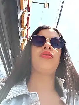 Snapshot of Nathaly_12 chatting on 20, 11, 2025 Nathaly 12 online show from 20, 11, 2025