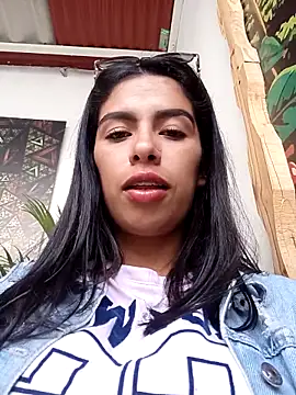 Snapshot of Nathaly_12 chatting on 21, 11, 2025 Nathaly 12 online show from 21, 11, 2025