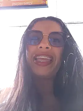 Snapshot of Nathaly_12 chatting on 3, 12, 2025 Nathaly 12 online show from 3, 12, 2025