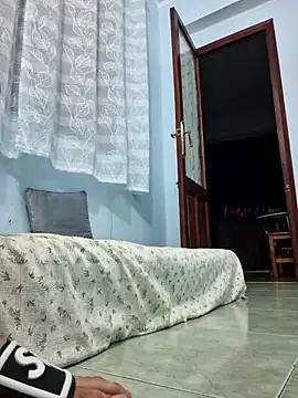 Snapshot of alexandraa12 chatting on 3, 10, 2025 alexandraa12 online show from 3, 10, 2025