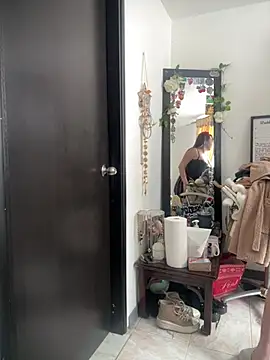 VictoriaGerard Pink online show from 4, 4, 2026