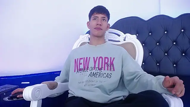 dareck 18 online show from 14, 3, 2025