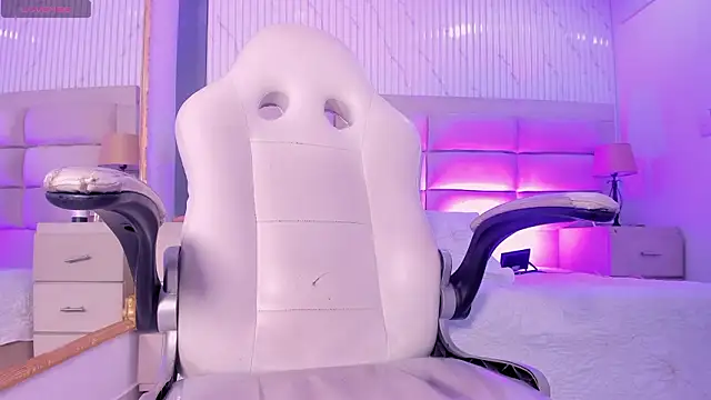 NaomiFrost online show from 31, 1, 2026