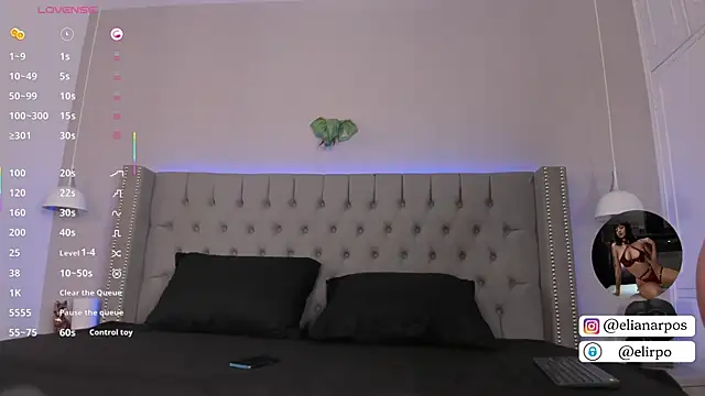 Emiliana Rios online show from 2, 10, 2025