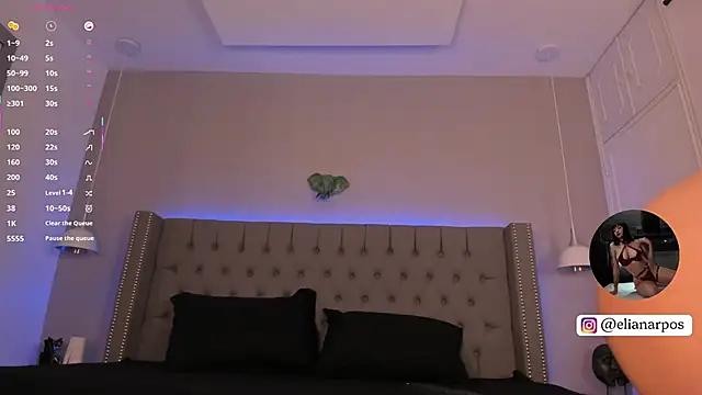 Emiliana Rios online show from 30, 10, 2025