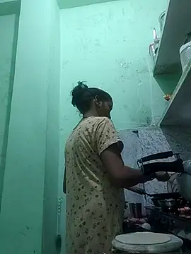 Hotty-Nidhi online show from 15, 10, 2025